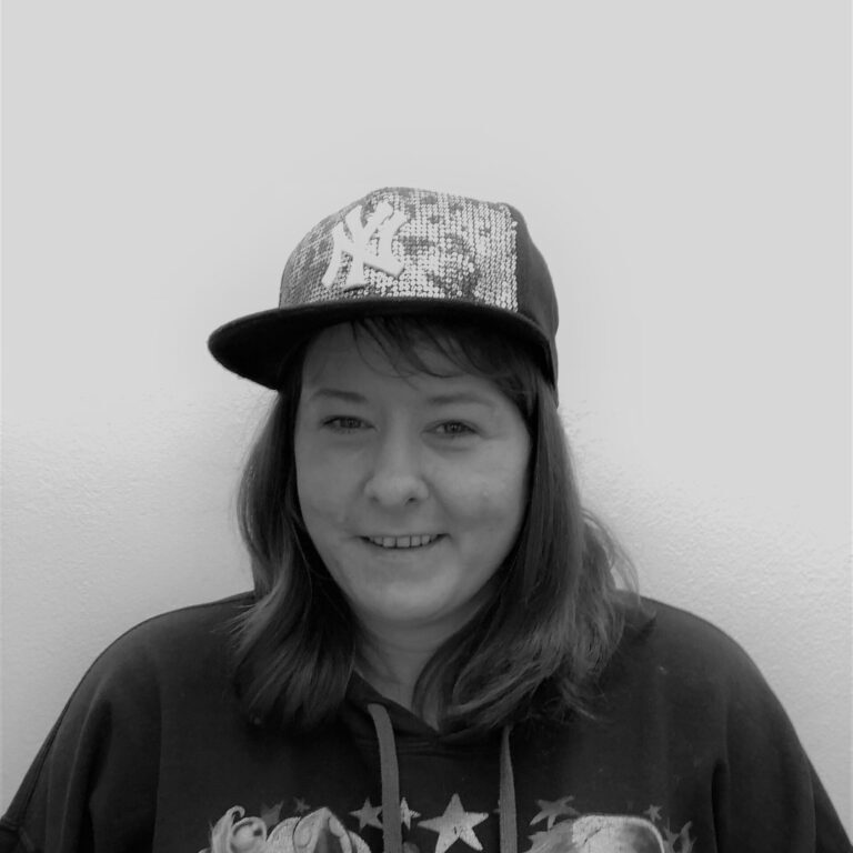 Sarah-Hough-band-w-scaled