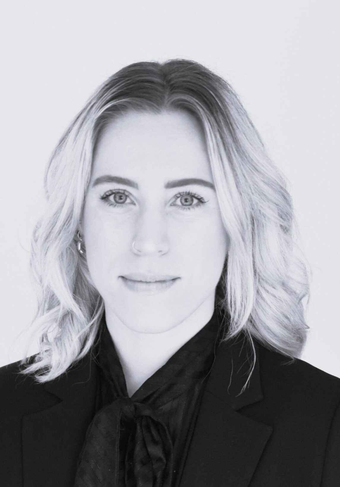 emma-jane-peters-bw-scaled